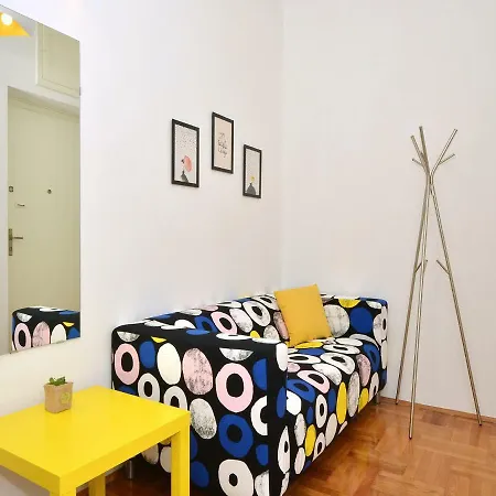 Apartment Zagrebacka 13 *