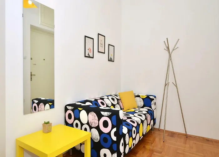 Апартаменты Zagrebacka 13 *